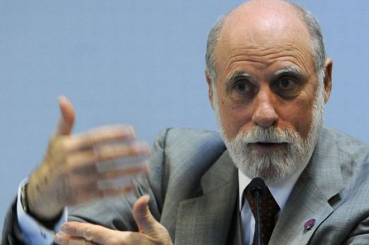 Vint Cerf: Inventor del protocolo TCP/IP para el internet que conocemos