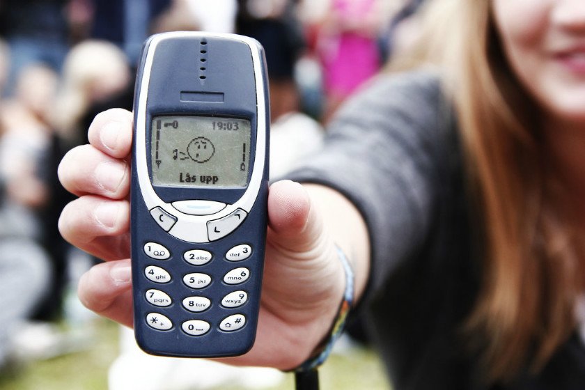 He probado el 'indestructible' Nokia 3310 y es el mismo cacharro (adorable)  de siempre
