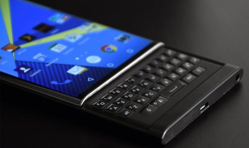 BlackBerry lanzaría un smartphone slider con Android