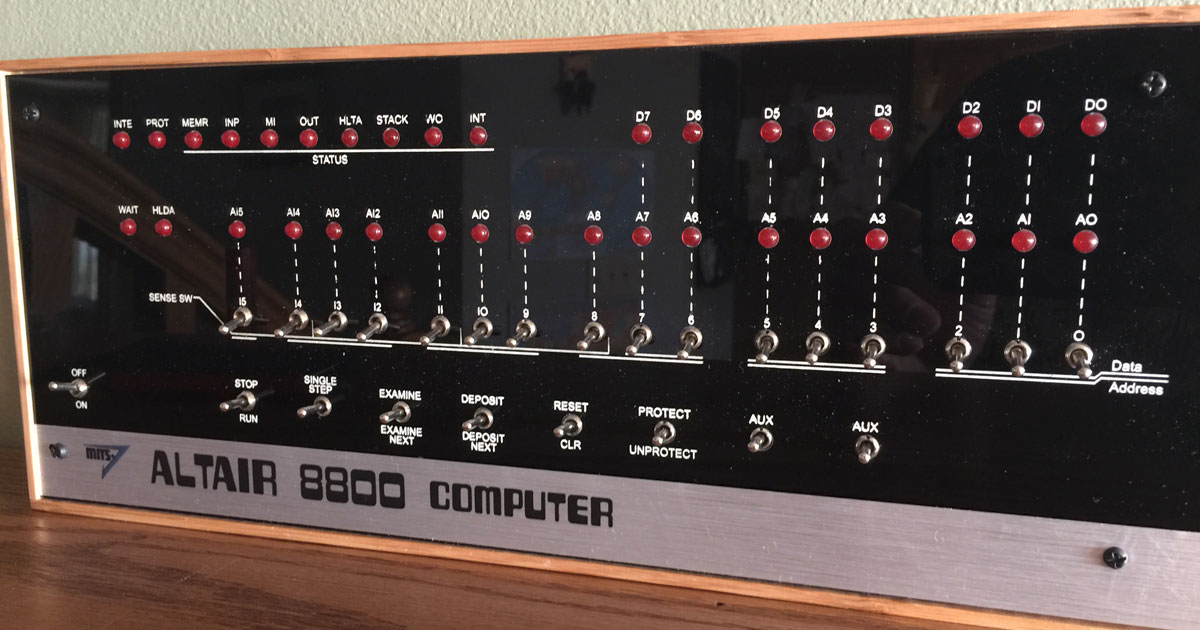 Computación retro: hágase de una Altair 8800