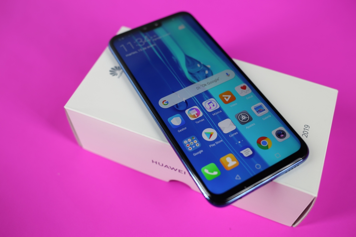 unocero - Los mejores smartphones de gama media del 2019