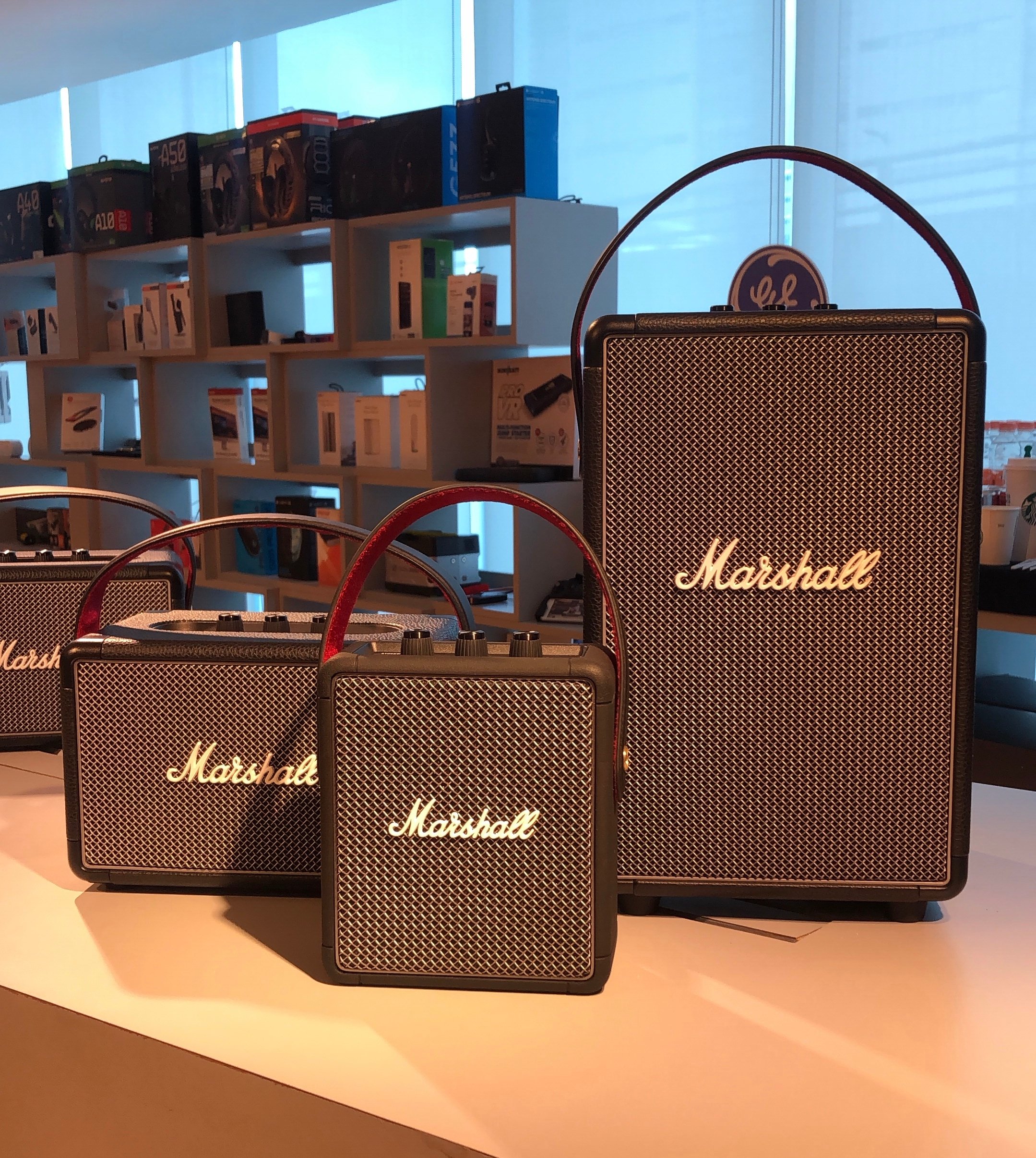 Marshall lanza nuevas bocinas portátiles para los rockeros que no se quedan quietos. Noticias en tiempo real