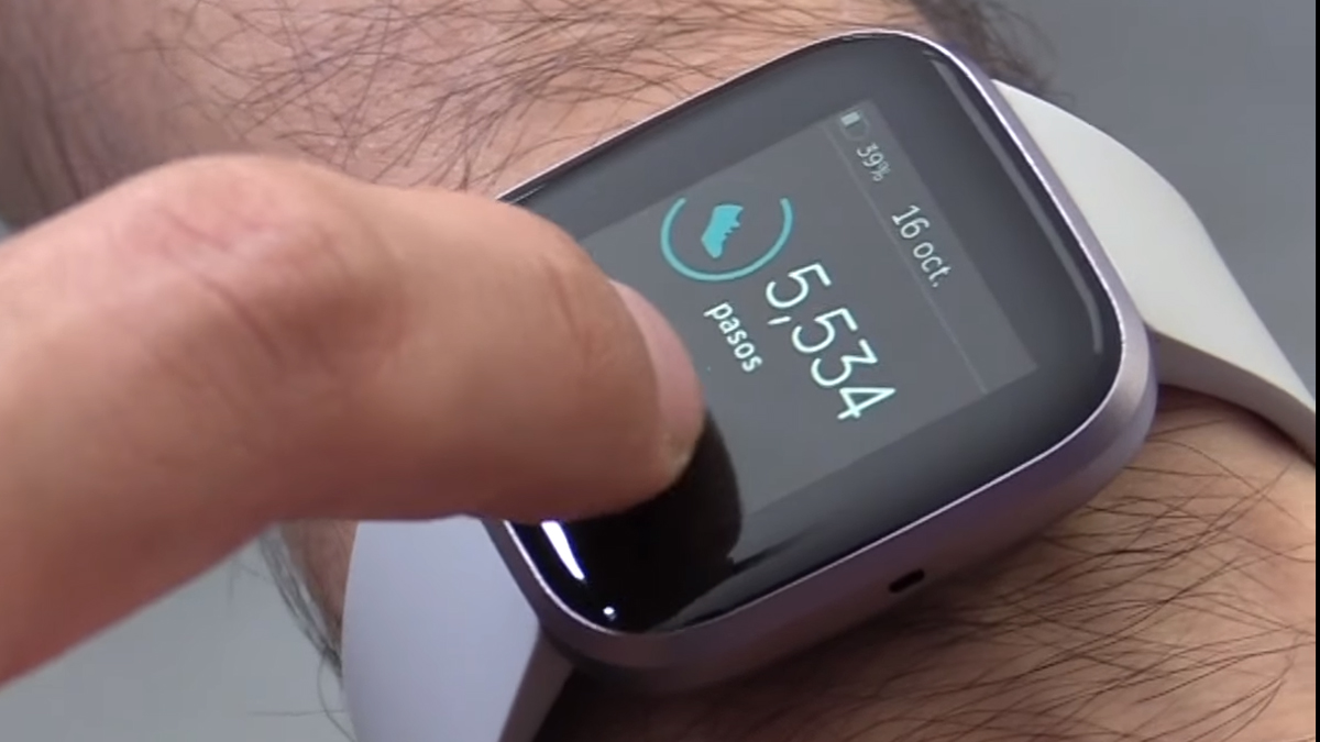 Reseña Fitbit Versa 2: ¿es el smartwatch que estábamos esperando?. Noticias en tiempo real