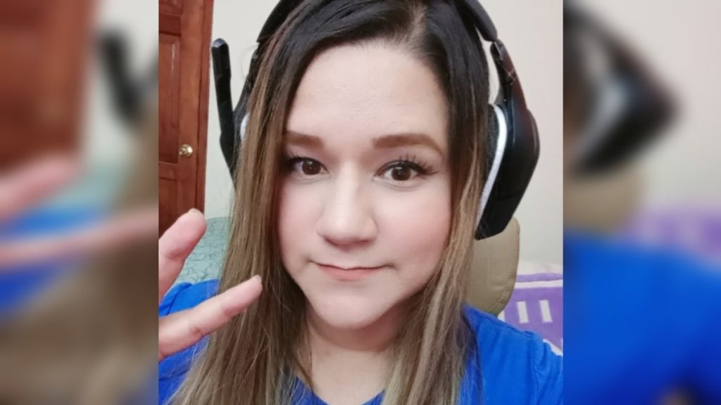Unocero Quieres Empezar A Usar Twitch La Streamer Atomika Te Da 10 Tips
