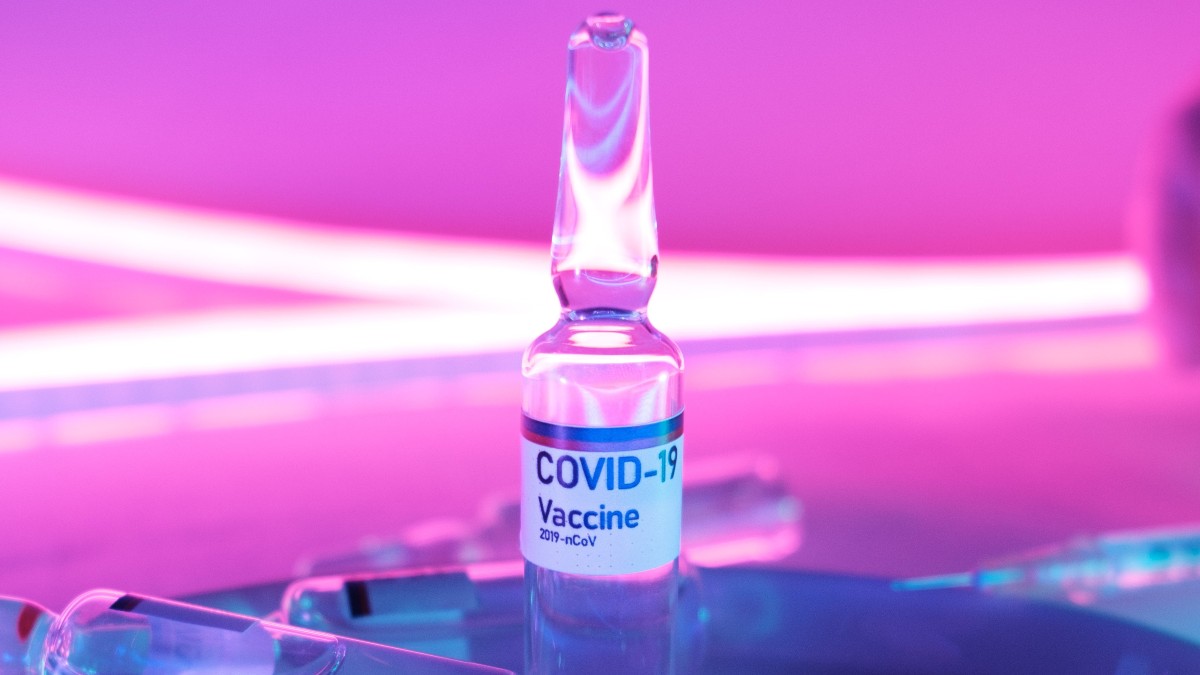 Esta calculadora te dice cuándo podrían vacunarte contra el COVID-19. Noticias en tiempo real