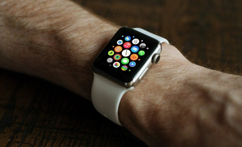 apple-patenta-nueva-tecnologia-que-podria-modificar-para-siempre-al-apple-watch