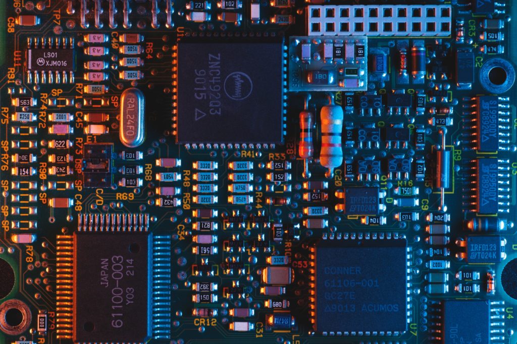 sony-no-quiere-mas-crisis-de-chips-y-hace-alianza-para-construir-una-fabrica-de-semiconductores