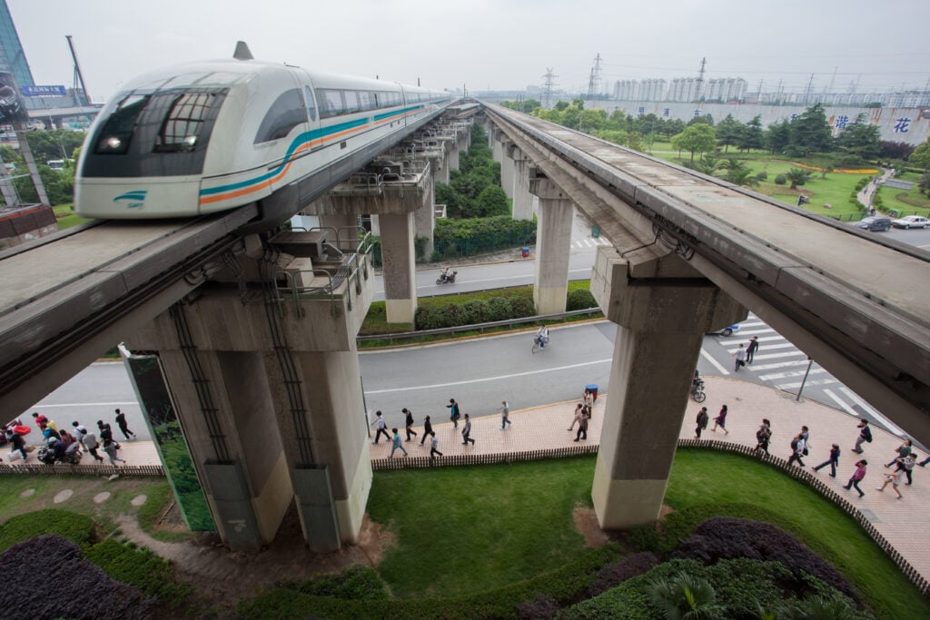 que es maglev levitacion magnética